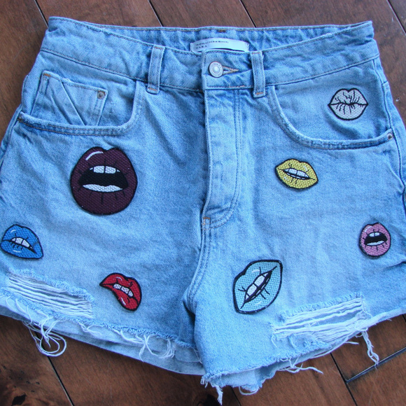 Zara Pants - Zara Denim Jean Shorts ~ Ripped Distressed ~Size 4